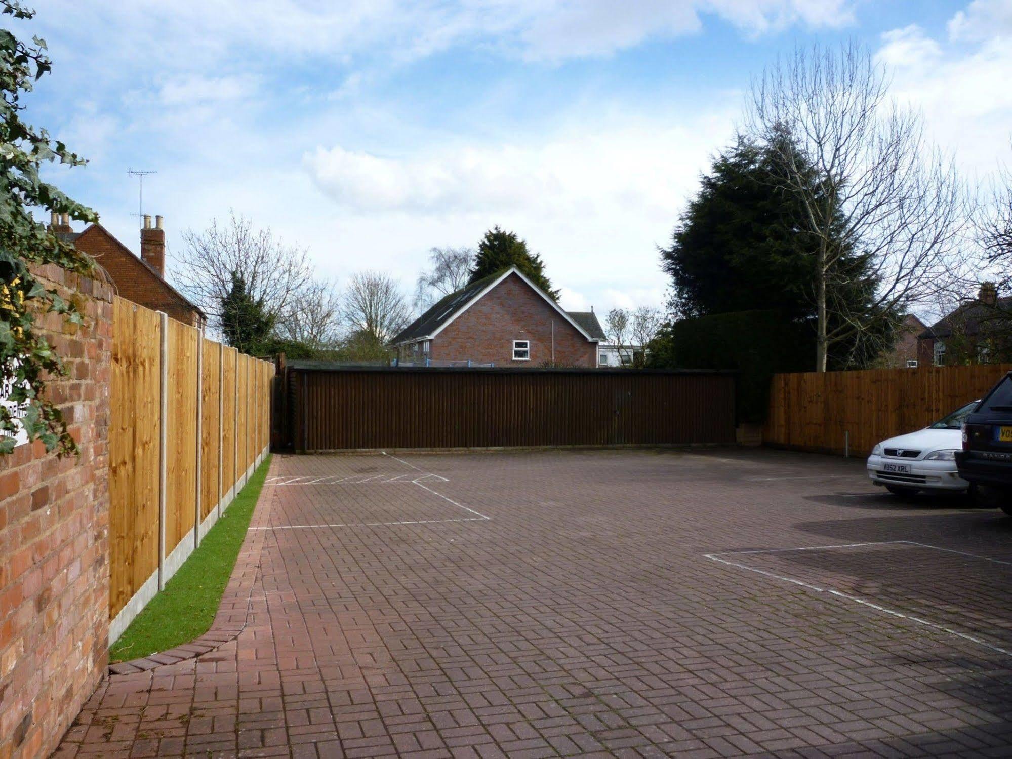 Victoria Villa Bed And Breakfast Stourport-on-Severn Exterior photo